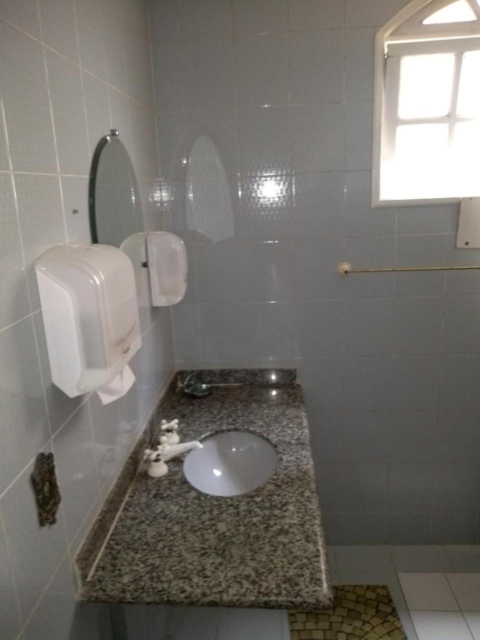 Hostel Onca Da Praia Hostel *